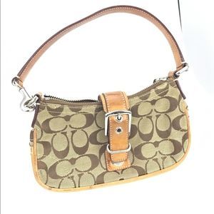 Coach Wristlet/Shoulder purse